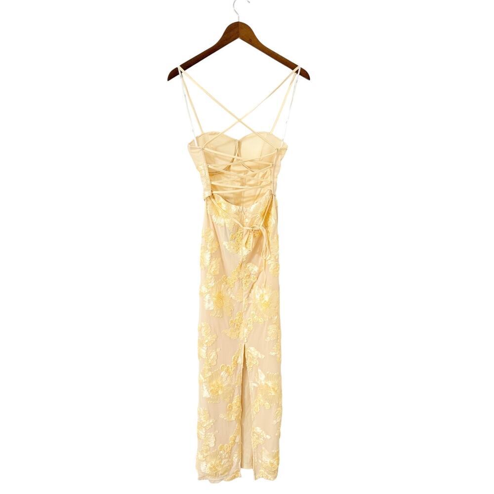 Lulus Nantessa Light Yellow Floral Applique Lace-Up Maxi Dress size S NWT - Picture 3 of 6